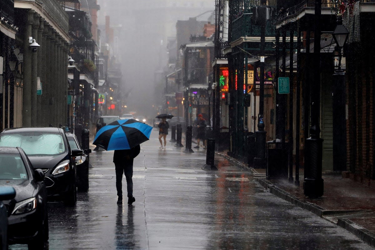 Hurricane Francine live: Category 2 storm makes landfall with 100-mph winds