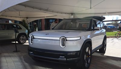 Backed by state incentives, Rivian to invest $1.5 billion to build new R2 EV at Illinois plant