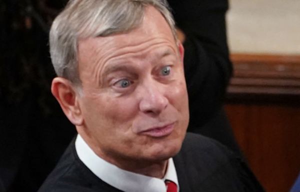 John Roberts’ Secret Trump Memo Revealed in Huge SCOTUS Leak