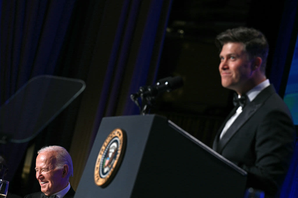 Watch: Biden Gets Brutally Roasted by ‘SNL’ Comedian at White House Correspondents Dinner