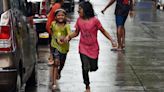 IMD issues heavy rain alert in Delhi for the weekend; Aya Nagar, other parts water-logged | Today News