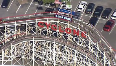 Coney Island's Cyclone coaster reopens after 2-week shutdown from mid-ride malfunction