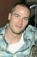 Luke Macfarlane