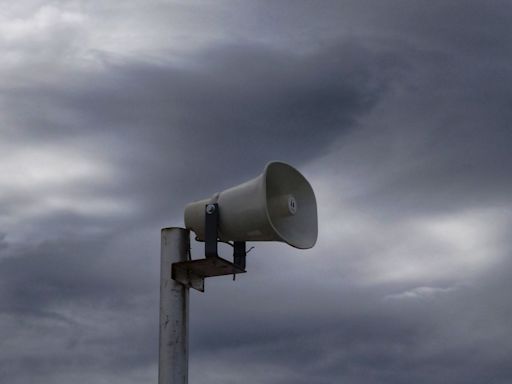 Tornado watch issued for entire Chicago area with tornadoes likely, 'tennis ball' sized hail possible