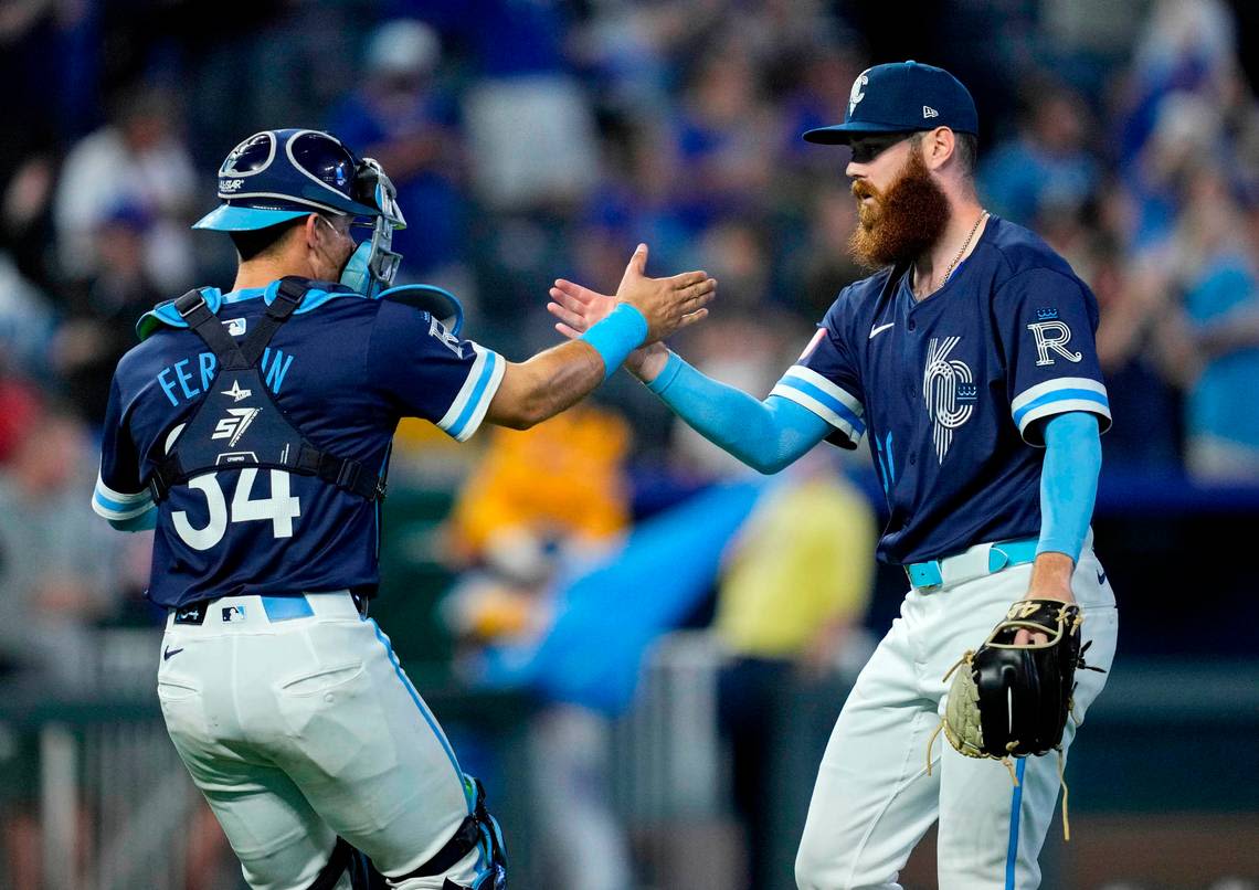 Three Kansas City Royals got World Series rings at The K. Then they beat the Rangers