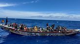 Llega un cayuco a El Hierro (Canarias) con 152 inmigrantes ilegales, uno de ellos fallecido