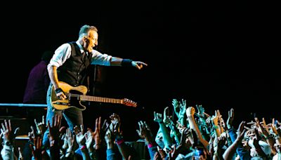 Bruce Springsteen Lights Up the Jersey Shore With Four Different Performances at Asbury Park’s Sea. Hear. Now. Festival