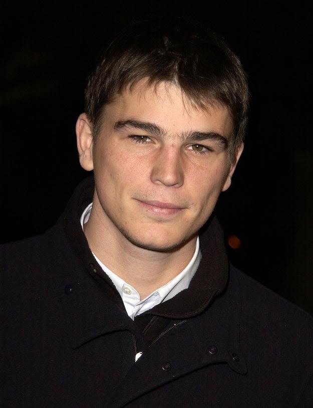 Josh Hartnett Just Revealed That At The Height Of His Fame, An Obsessed Fan Showed Up To His Movie Premiere With...