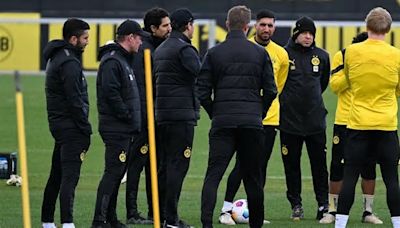 Der BVB vor dem Spiel bei RB Leipzig Stammspieler fehlt beim Training, Neuigkeiten bei Malen