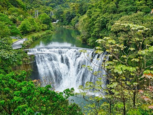 新北觀光旅遊局宣布：6月1日起延長十分瀑布入園時間