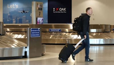 San Francisco sues Oakland to stop it from changing the name of its airport