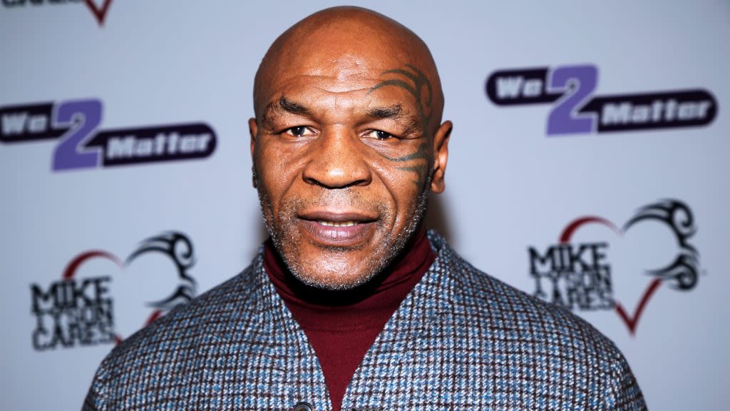 Mike Tyson Suffers Medical Emergency During Flight To Los Angeles
