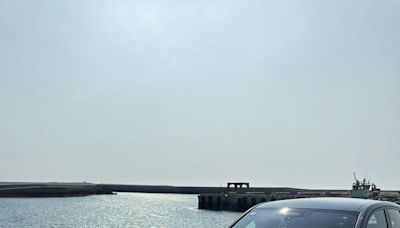 BMW X2與澎湖美感超連結！真實試駕心得：「20i就如菊島風光，轉個彎就給你全然不同的景致與駕駛體驗」