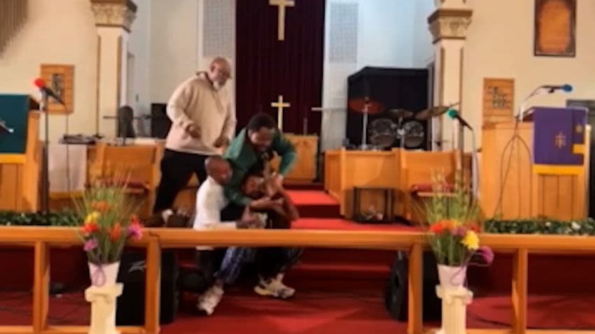 Man points gun at Pennsylvania pastor during service before being tackled | CNN