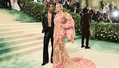Kelsea Ballerini and Chase Stokes Make a Style Statement at First-Ever Met Gala Red Carpet Appearance