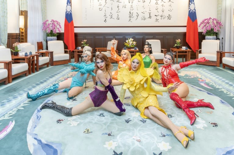 Taiwan drag queen performs for outgoing President Tsai