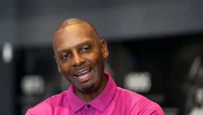 Memphis basketball coach Penny Hardaway tells Shaquille O'Neal what he thinks of NIL