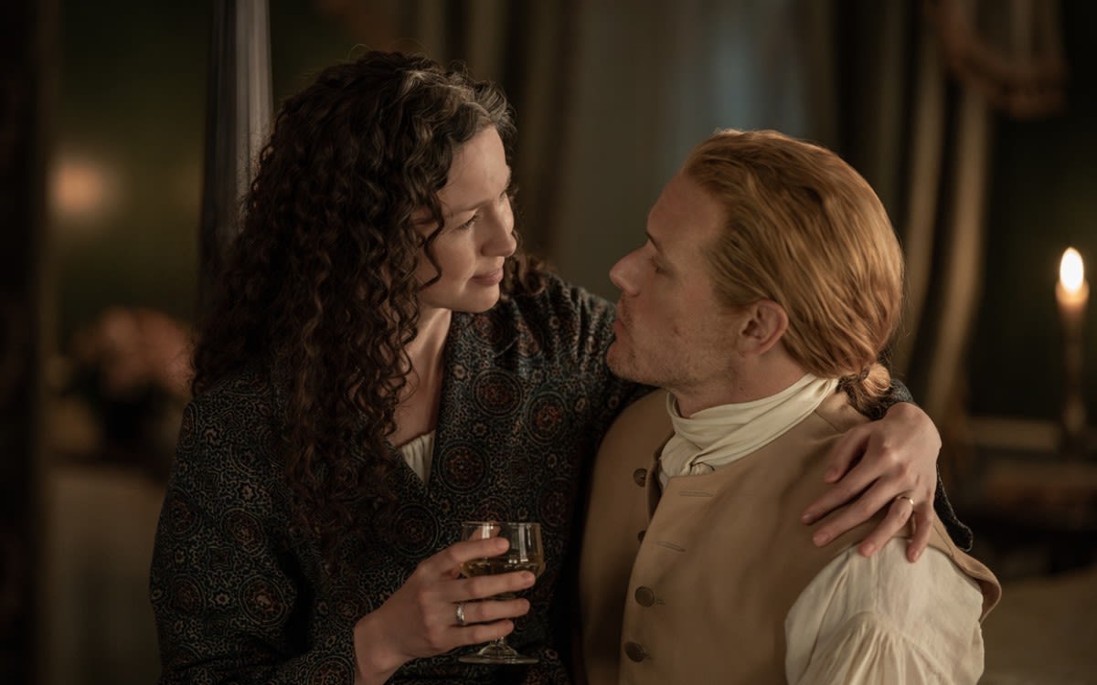 'Outlander' Star Sam Heughan Shares New Photos From Season 7B