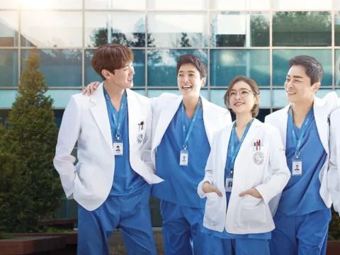 Hospital Playlist Season 1 Streaming: Watch & Stream Online via Netflix