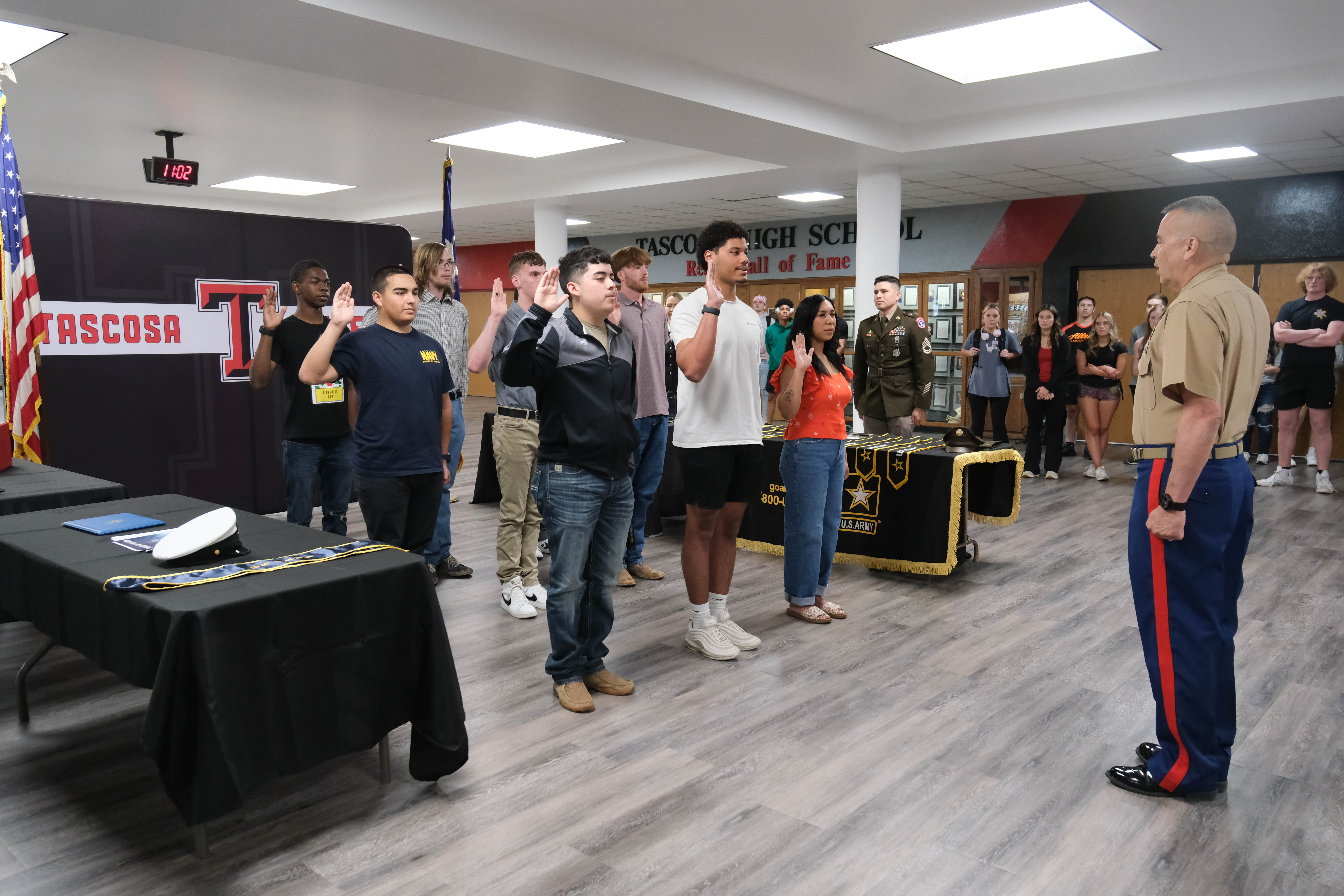 Eight Tascosa High School students take military oath at ceremony