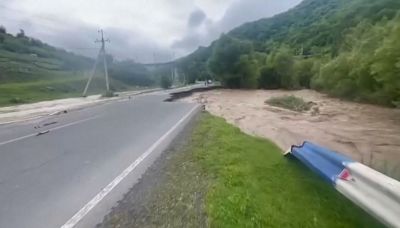 Northern Armenia assess aftermath of worst flooding in decades