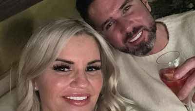 Kerry Katona scraps Las Vegas wedding plans