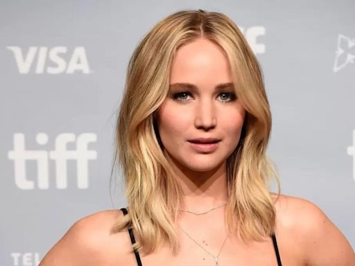 Jennifer Lawrence To Star In Her Own Production 'The Wives'
