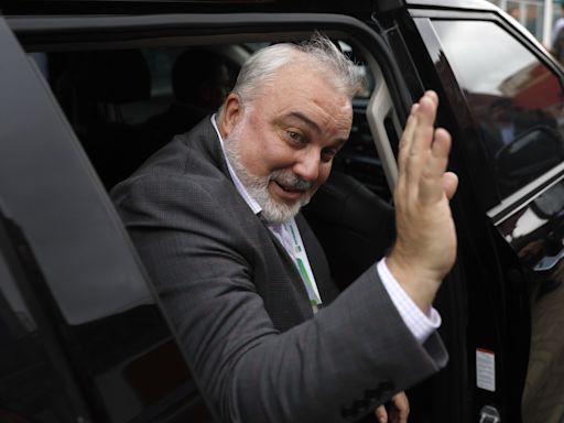 'Não estou brigado com Lula e nem perdi a relação com ele', diz presidente demitido da Petrobras
