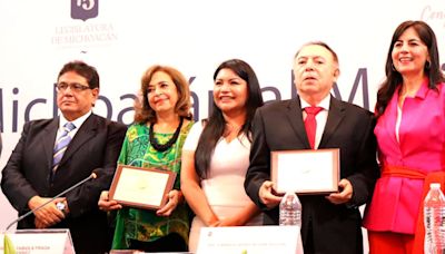 Otorga Congreso Medalla Michoacán al Mérito Docente 2024, a maestra de educación especial y a la Preparatoria Taximaroa