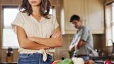 Husband Says He Won't Make Wife Dinner Because She Refuses to Make Him Breakfast: 'She Can Make Her Own'