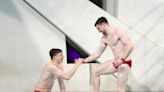 Matty Lee and injured Noah Williams win Commonwealth Games gold in synchro 10m platform