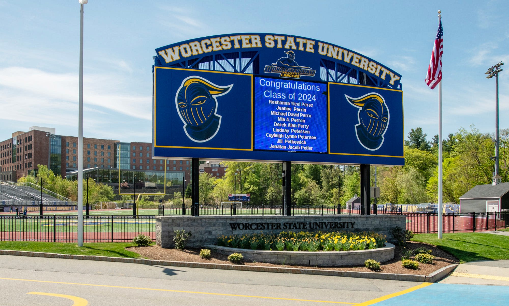 For first time in decade, public state colleges including Worcester State see enrollment increase