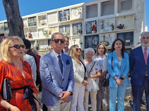 José Ortega Cano asiste al homenaje que Chipiona rinde a Rocío Jurado por el 18º aniversario de su muerte