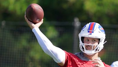 4 takeaways from Bills camp: Inspiring visits, D-line addition