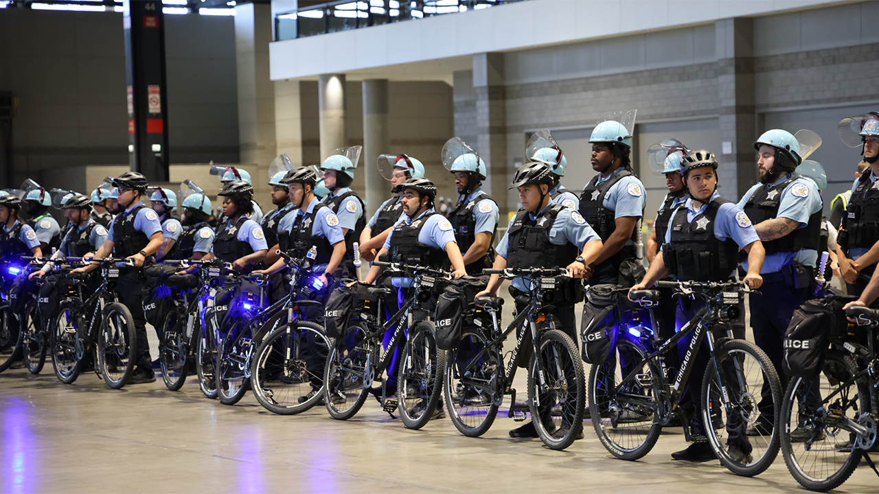 Chicago police undergoing special training for Democratic National Convention as city struggles with crime