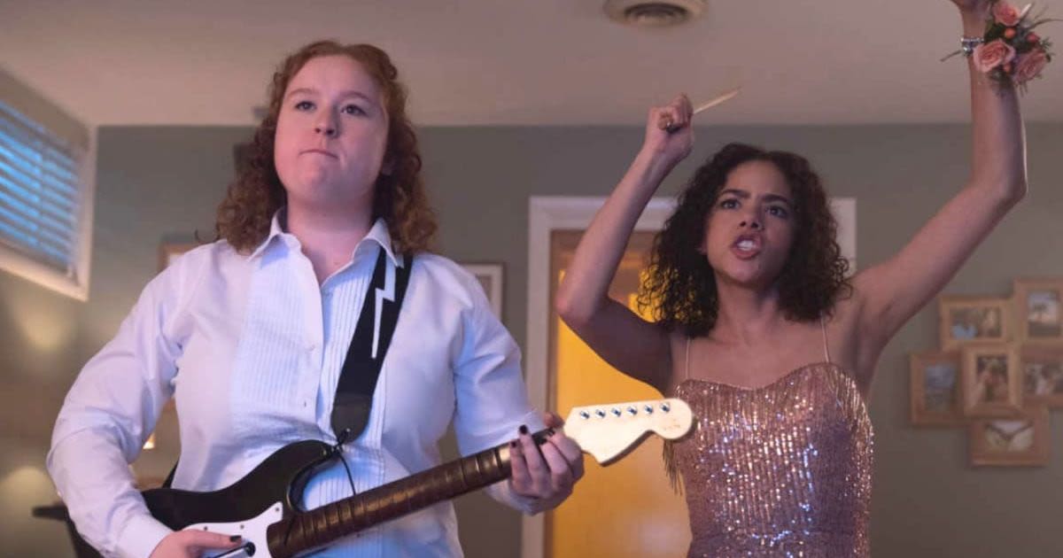 'Prom Dates' Ending Explained: Jess and Hannah navigate the highs and lows of prom night and friendship