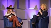 Lainey Wilson, Trisha Yearwood Discuss Early Country Radio Struggles & Advice From Dolly Parton During Country Radio Seminar