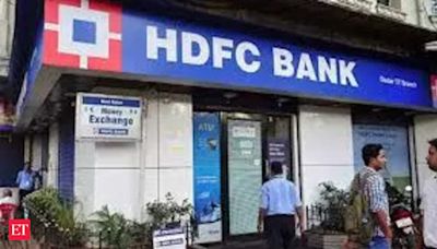HDFC Bank Beats Estimates to Post 35% Rise in Q1 Profit - The Economic Times