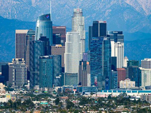 4.4 Magnitude Earthquake Rattles Los Angeles — See the Moment It Was Caught on Camera