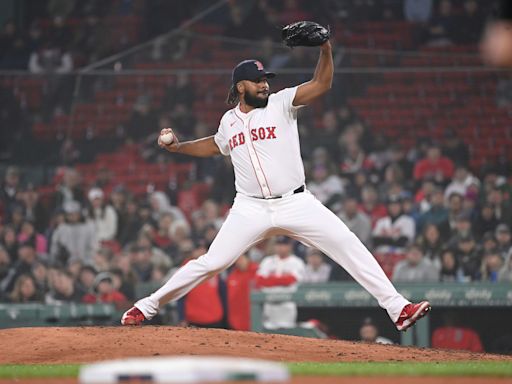 Red Sox Star Might Stay In Boston Despite Speculation According To Insider