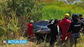 Un vehículo cayó a sembradíos de arroz, en Pedro Carbo