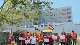 Huelga indefinida de los trabajadores de las ambulancias por "seguridad y salarios"