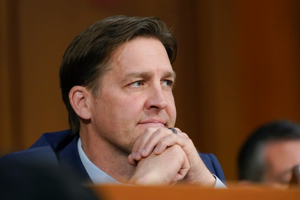 Not even Billy Napier spends money as outrageously as former UF president Ben Sasse | Commentary