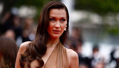 Bella Hadid lo vuelve a hacer y deslumbra con sensual vestido de transparencias en Cannes