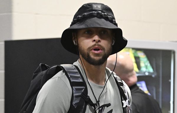 Steph Curry Had Wholesome Interaction With Fan in London About to Buy His Jersey