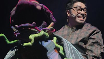 In LITTLE SHOP OF HORRORS, Sets and Puppetry Navigate Its Dark Themes