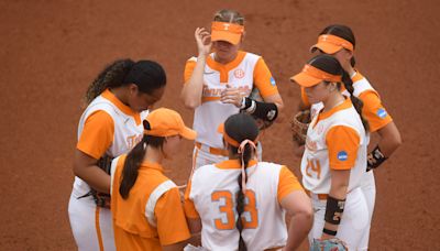 Tennessee softball vs Alabama: Live score updates in Game 3 of NCAA tournament super regional