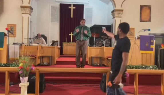 Man accused of trying to shoot pastor during sermon at Pennsylvania church