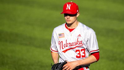 Huskers’ comeback turns sour in 6-2 loss to Minnesota