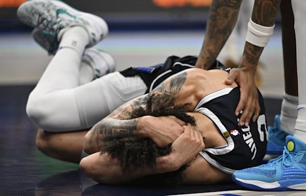 Scary Injury Sidelines Duke Basketball One-And-Done in NBA Playoffs